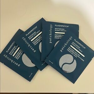 FlashPatch Restoring Night Eye Gels - Blue- set of 4 individual eye masks